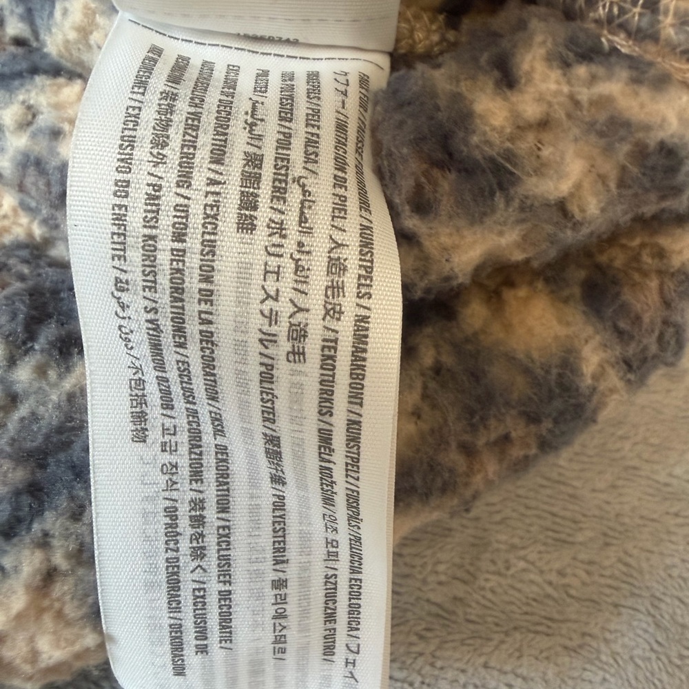 Abercrombie & Fitch Leopard Sherpa
Jacket Womens M Half Zip Fleece Cozy
Y2K - Picture 13 of 14